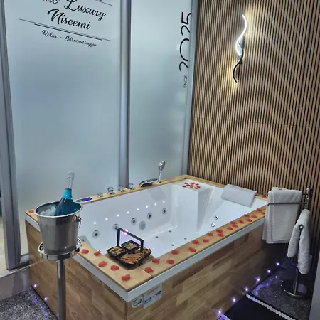 Luxury * Niscemi