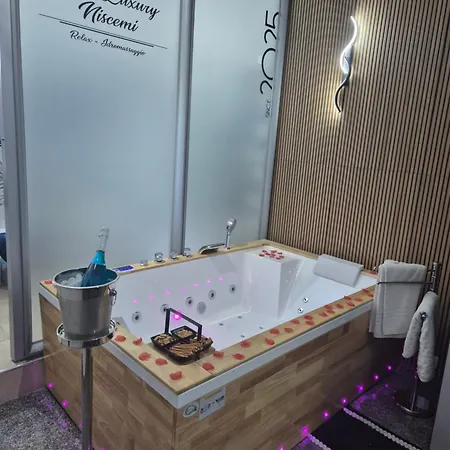בית נופש Luxury Niscemi